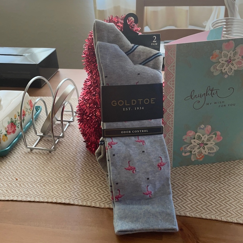 2 pair gold toe men’s socks NWT